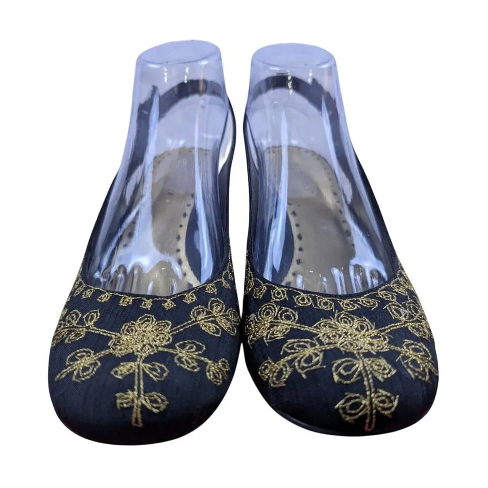 BCBGirls Vodimal-RS Black/Gold Raw Silk Womens 10 M Slingback Buckle Wedge Shoes